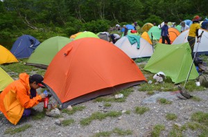 雨風が激しそうなので急遽白根御池小屋で泊まることに。